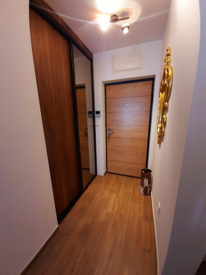 Alpin Apartments Τζαχορίνα Εξωτερικό φωτογραφία